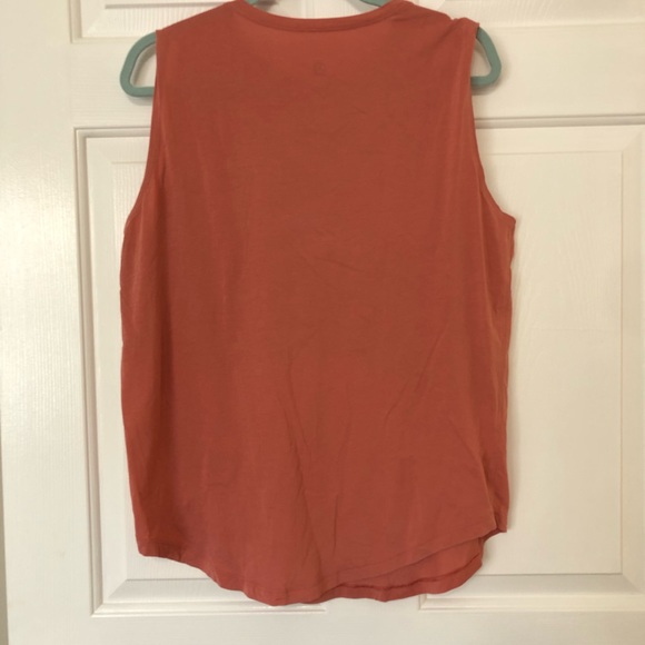Lululemon Tank Top - Picture 2 of 3